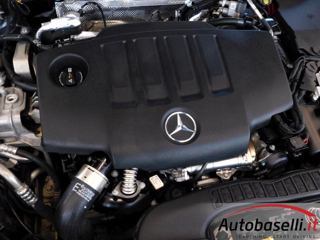 MERCEDES-BENZ A 180 usata, con Frenata d