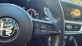 ALFA ROMEO Stelvio usata, con Autoradio