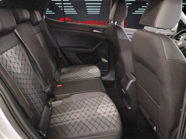 VOLKSWAGEN T-Cross usata 16