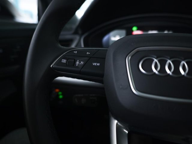 AUDI Q5 usata, con Sedile posteriore sdoppiato