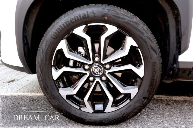 TOYOTA Yaris Cross usata, con Interni in pelle