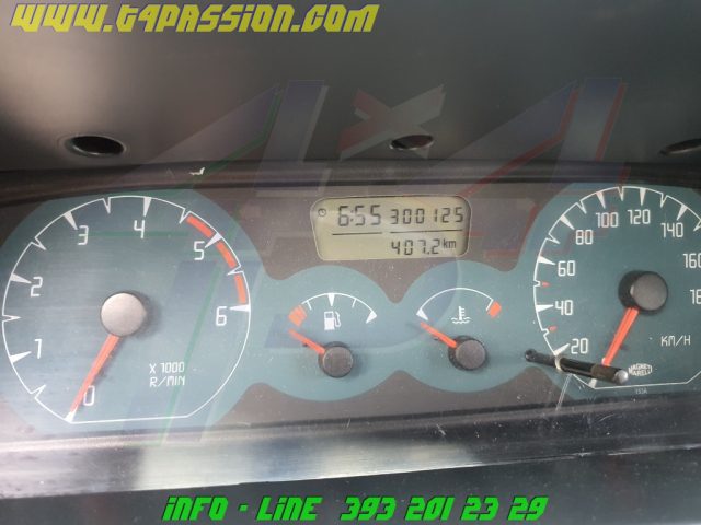 NISSAN Terrano II usata 25