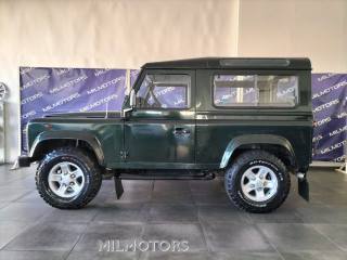 LAND ROVER Defender usata 3