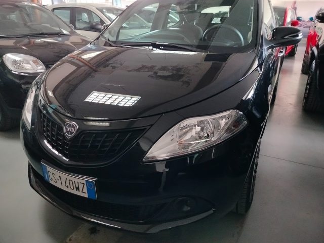 LANCIA Ypsilon usata, con Airbag