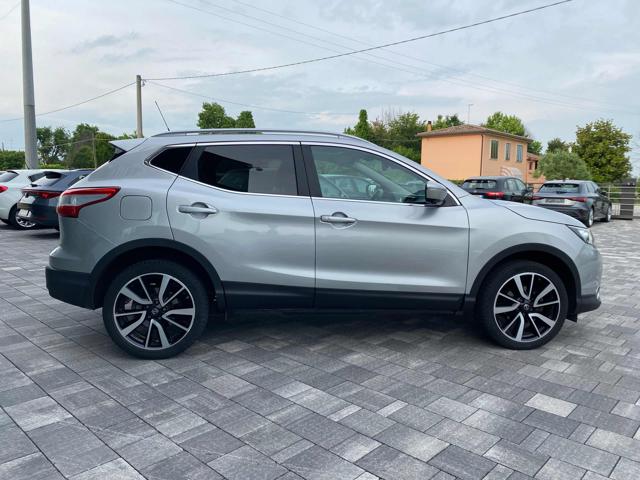 NISSAN Qashqai usata, con Boardcomputer
