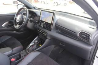 TOYOTA Yaris usata, con Cruise Control