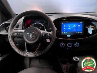 TOYOTA Aygo X usata 9