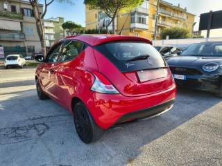 LANCIA Ypsilon usata, con Airbag