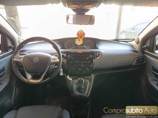 LANCIA Ypsilon usata 25