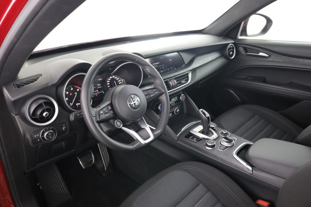 ALFA ROMEO Stelvio usata 0
