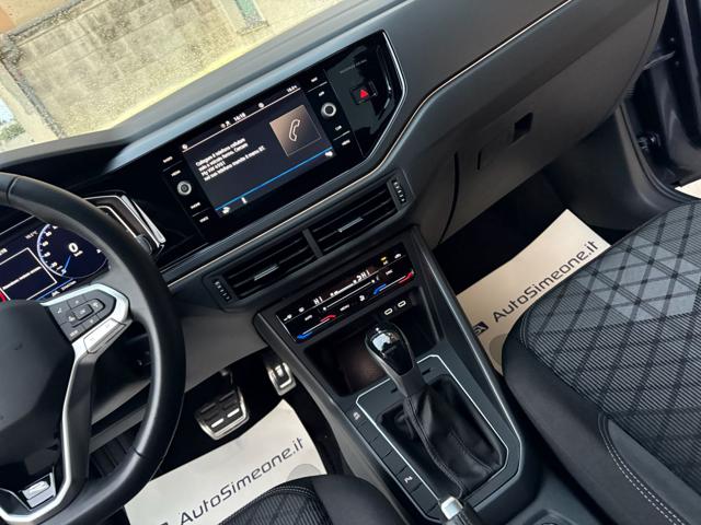 VOLKSWAGEN Taigo usata, con Touch screen