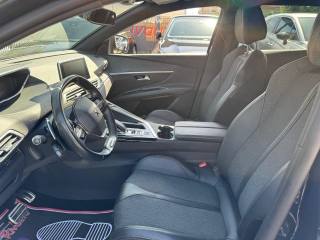 PEUGEOT 3008 usata, con Fari Xenon