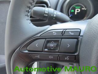 TOYOTA Yaris usata, con Autoradio digitale