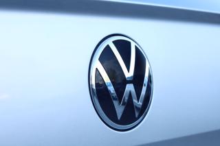 VOLKSWAGEN T-Roc usata, con Sensori di parcheggio anteriori