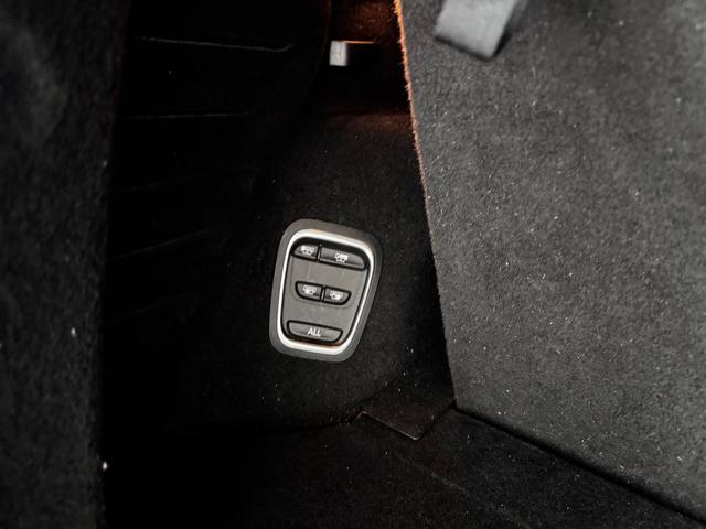 RENAULT Grand Scenic usata, con Sedile posteriore sdoppiato