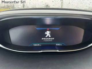 PEUGEOT 5008 usata, con ESP
