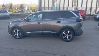 PEUGEOT 5008 usata, con Fendinebbia