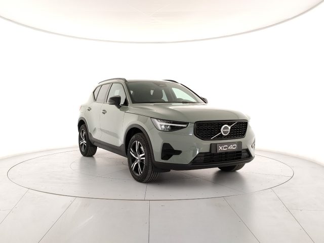 VOLVO XC40 usata, con Autoradio