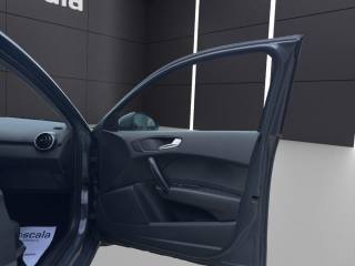 AUDI A1 usata, con Sensori di parcheggio posteriori