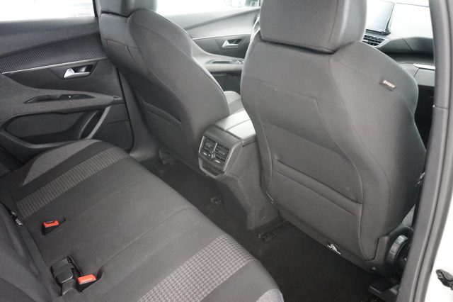 PEUGEOT 3008 usata 40