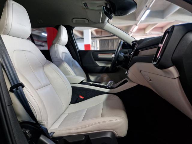 VOLVO XC40 usata, con USB