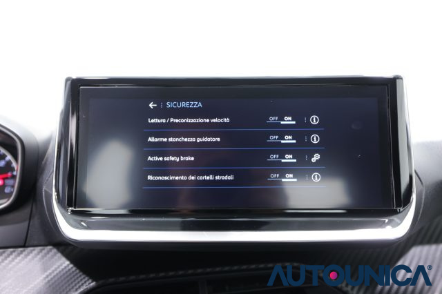 PEUGEOT 208 usata, con Vivavoce