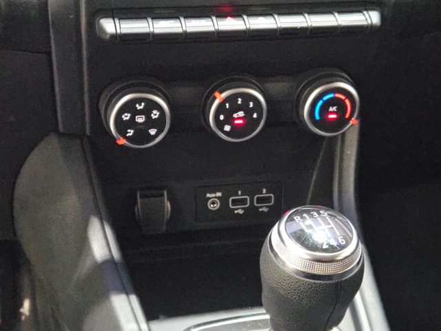 RENAULT Captur usata, con Lettore CD