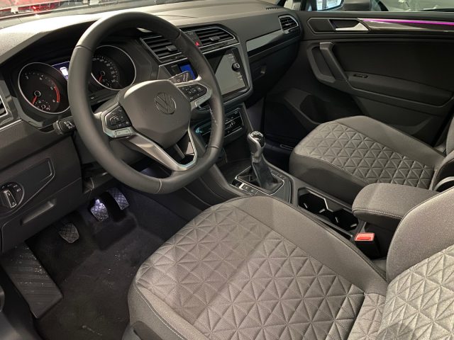 VOLKSWAGEN Tiguan usata, con Boardcomputer