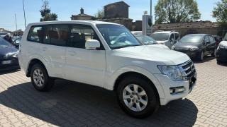 MITSUBISHI Pajero usata, con Airbag