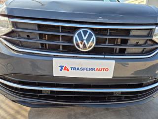 VOLKSWAGEN Tiguan usata, con Airbag testa