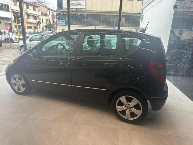 MERCEDES-BENZ A 160 usata, con Chiusura centralizzata