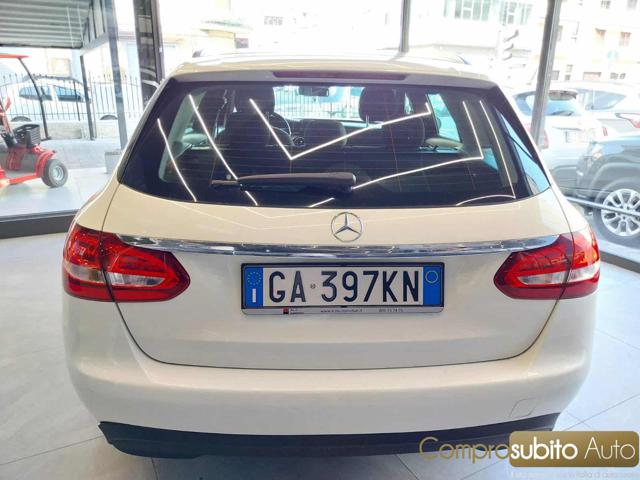 MERCEDES-BENZ C 200 usata, con Cerchi in lega
