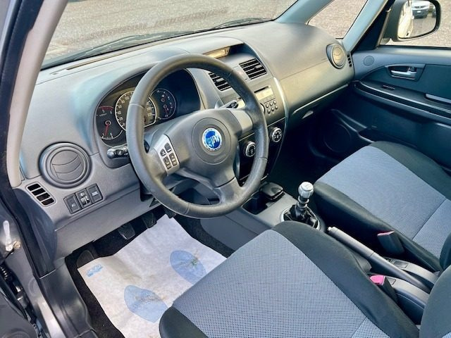 FIAT Sedici usata 15