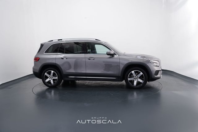 MERCEDES-BENZ GLB 200 usata, con Cerchi in lega
