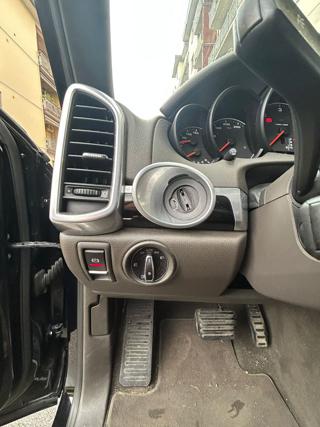 PORSCHE Cayenne usata, con Volante multifunzione