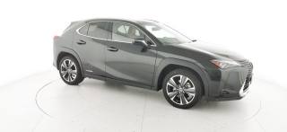 LEXUS UX 250h usata, con USB
