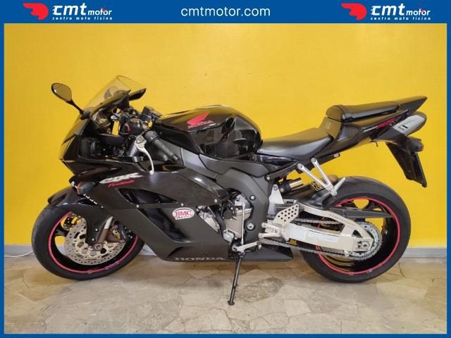 HONDA CBR 1000 RR usata 3
