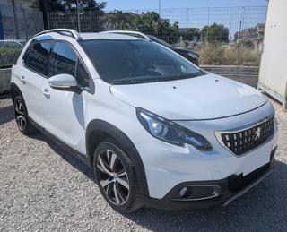 PEUGEOT 2008 usata, con Airbag