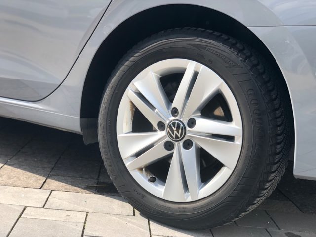 VOLKSWAGEN Golf Variant usata, con Chiusura centralizzata