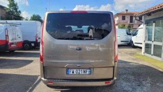 FORD Tourneo Custom usata, con Autoradio