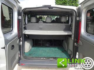 OPEL Vivaro usata, con MP3
