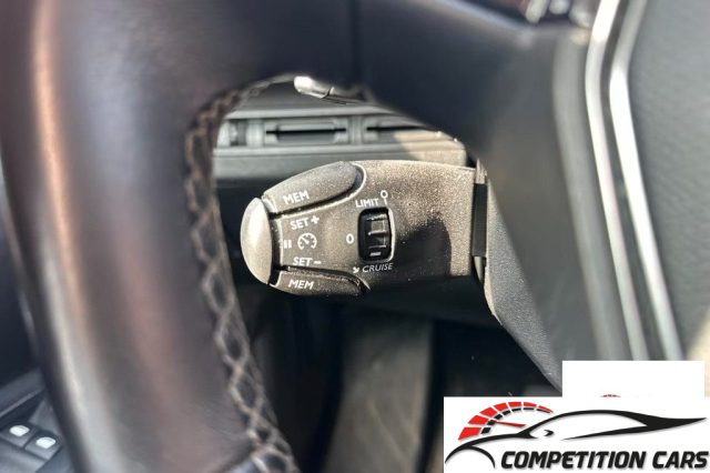 PEUGEOT 5008 usata, con Climatizzatore