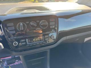 VOLKSWAGEN up! usata, con Airbag Passeggero