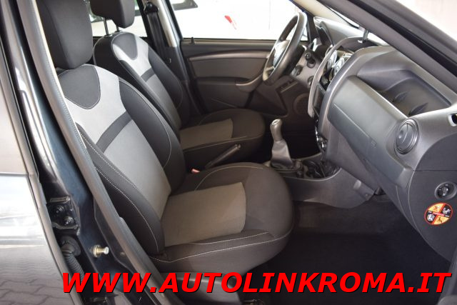 DACIA Duster usata, con Touch screen