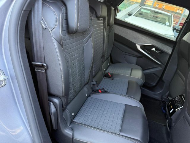 PEUGEOT 5008 usata 30