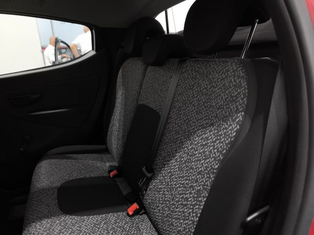 LANCIA Ypsilon usata, con Autoradio digitale