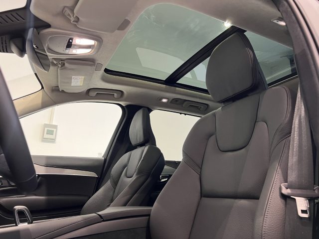 VOLVO XC90 usata, con Interni in pelle
