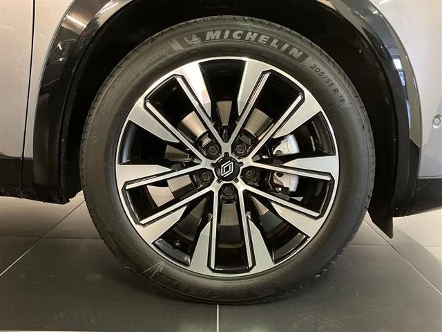 RENAULT Austral usata, con Climatizzatore