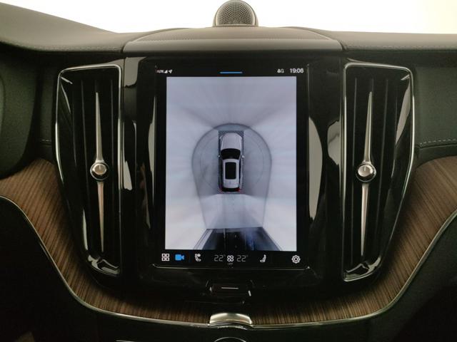 VOLVO XC60 usata, con Vetri oscurati