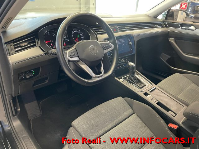 VOLKSWAGEN Passat Variant usata, con Controllo trazione